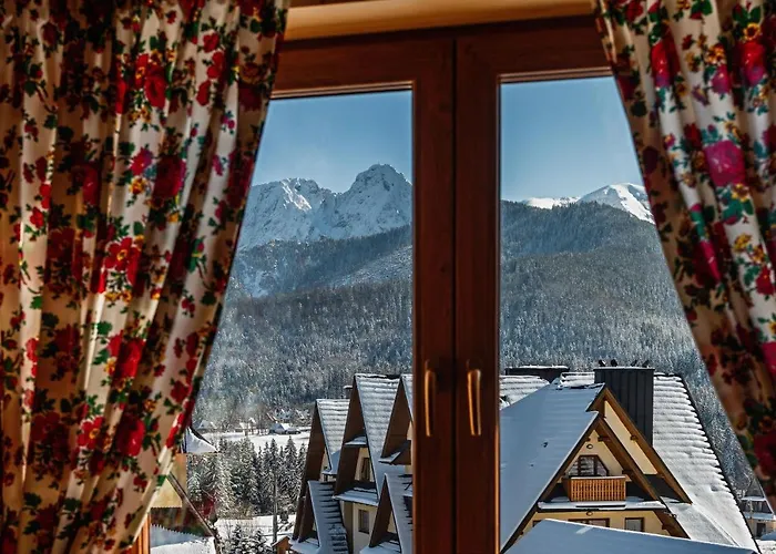 Semesterbostad Noclegi Domek *