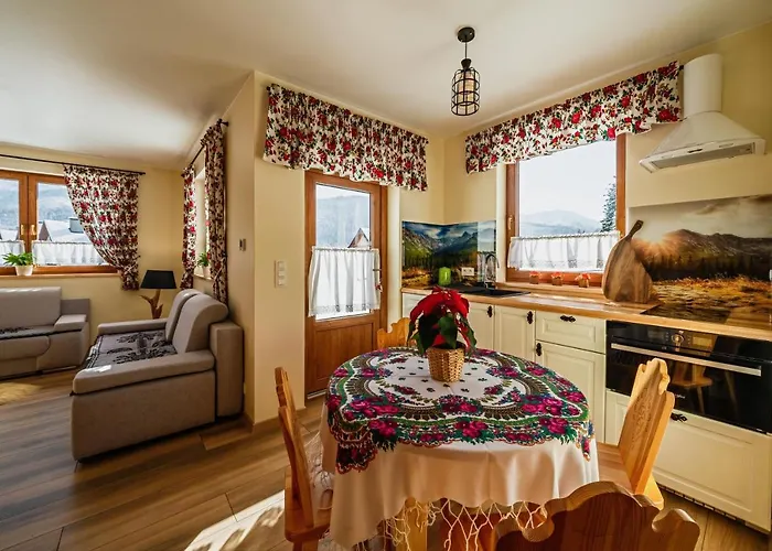 Semesterbostad Noclegi Domek Kościelisko